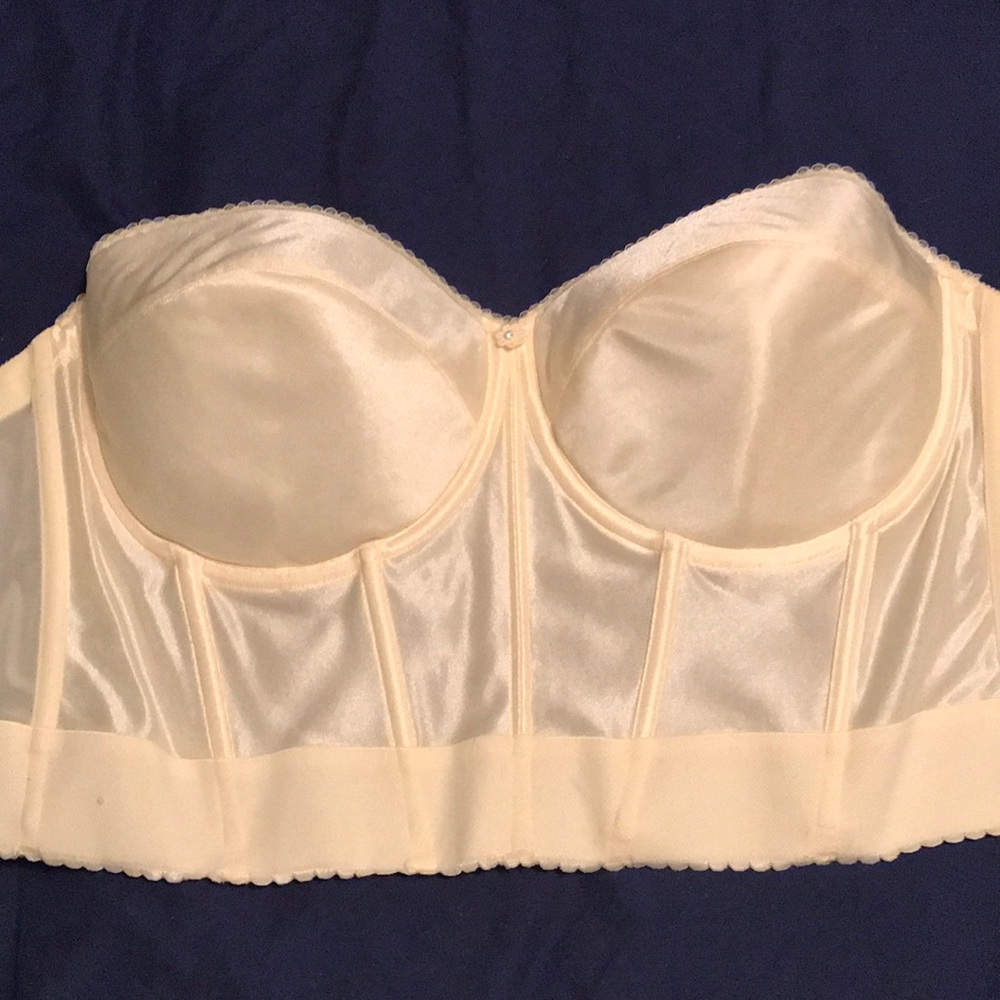 White Bridal Body Size 40 DD/E